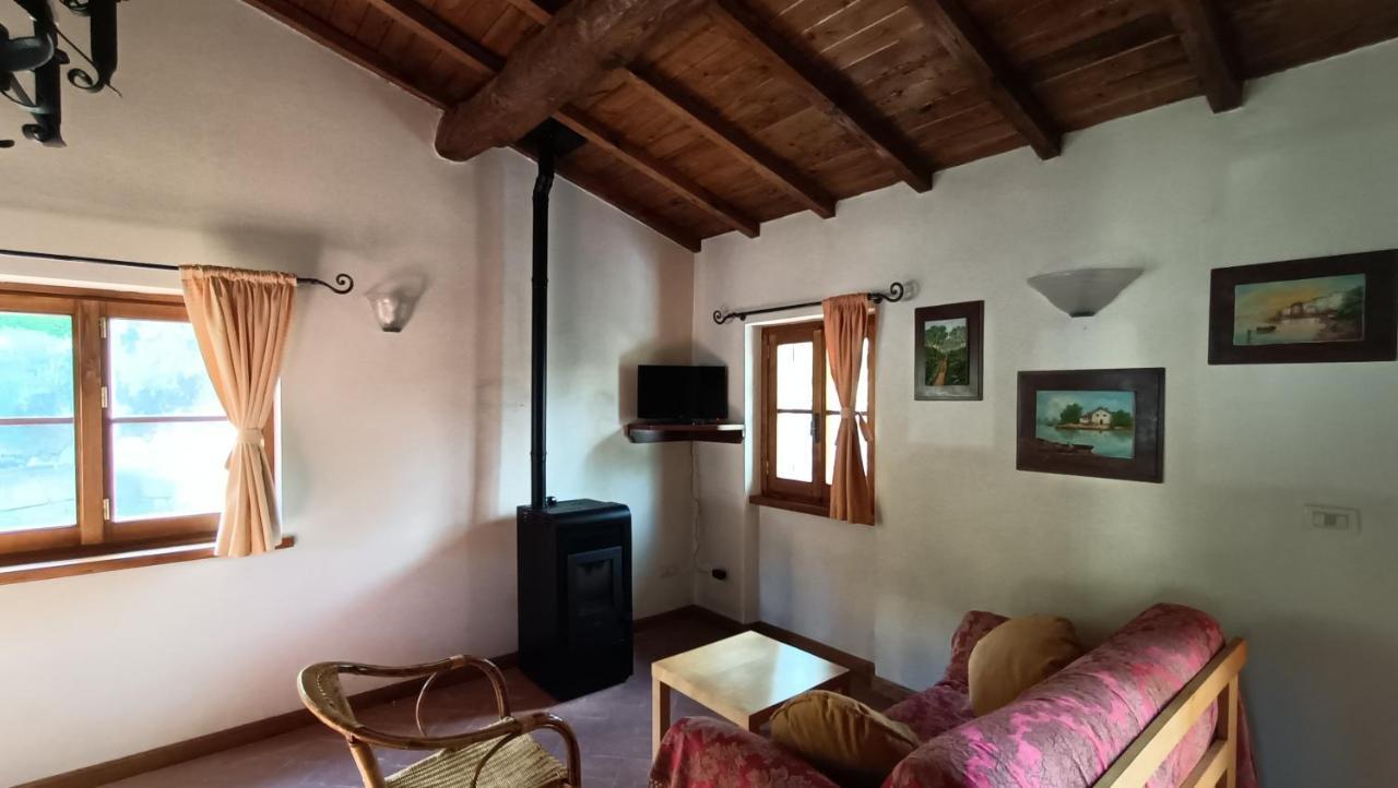 Greenview - Casavacanza Poppi Esterno foto