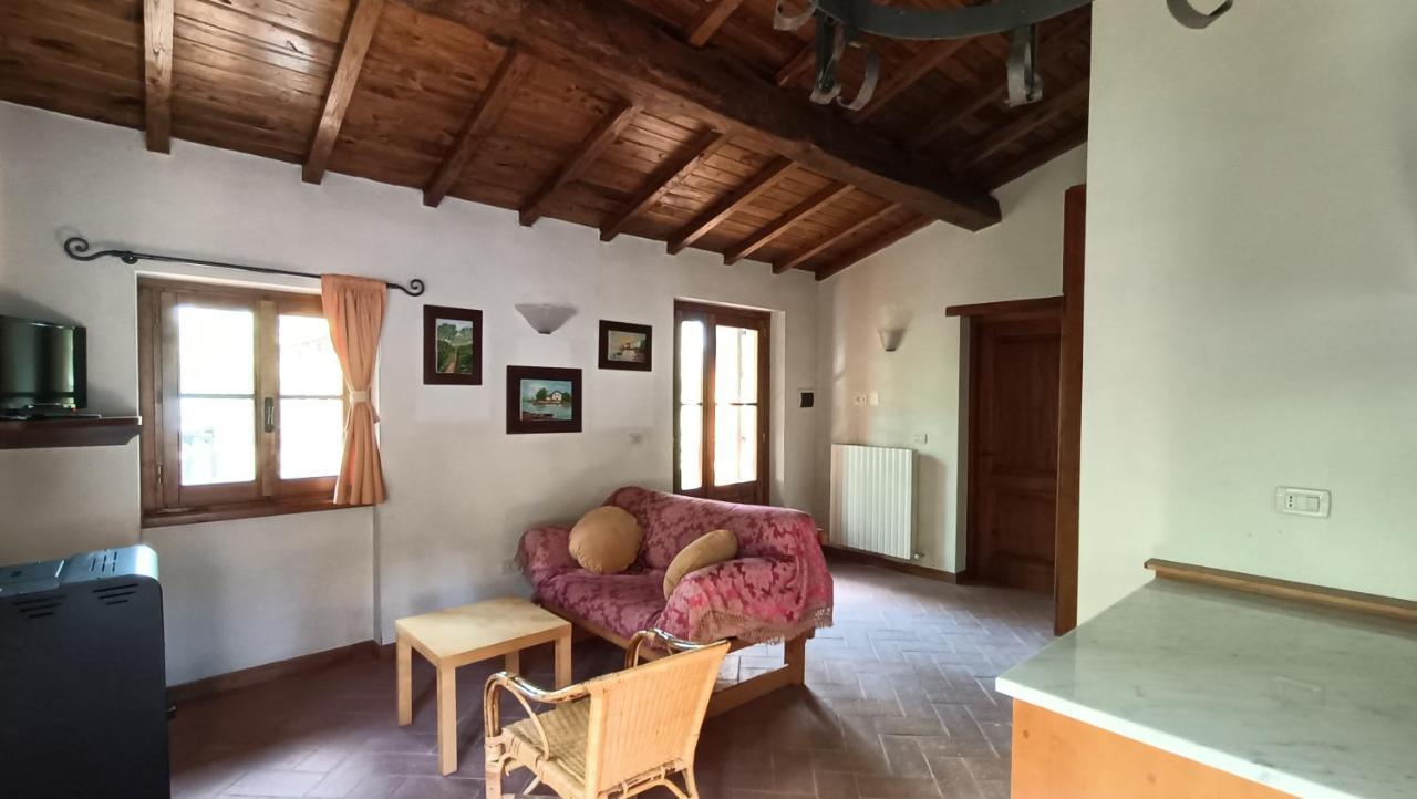 Greenview - Casavacanza Poppi Esterno foto