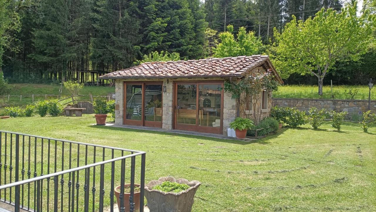 Greenview - Casavacanza Poppi Esterno foto